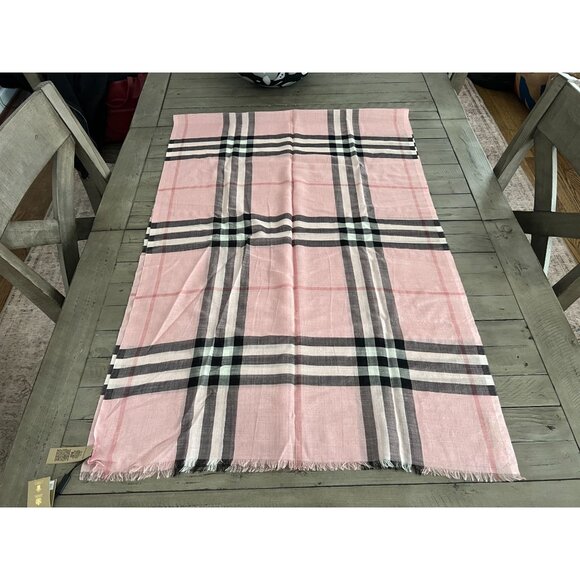 NEW BURBERRY Giant Check Wool Silk Gauze Scarf Ash Rose 220x70cm - Picture 3 of 13